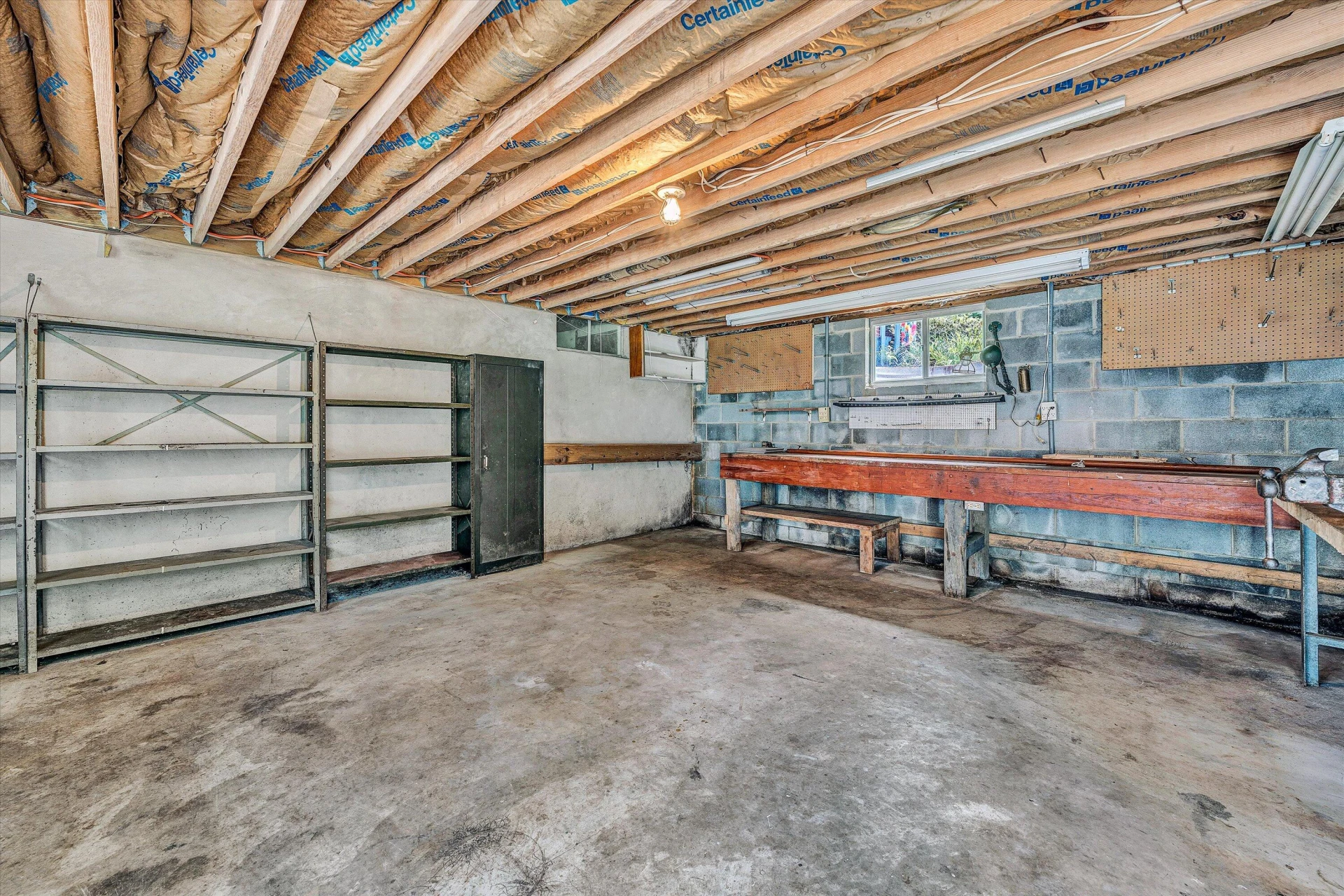 4725 Tree Top Camp RD - Photo 27