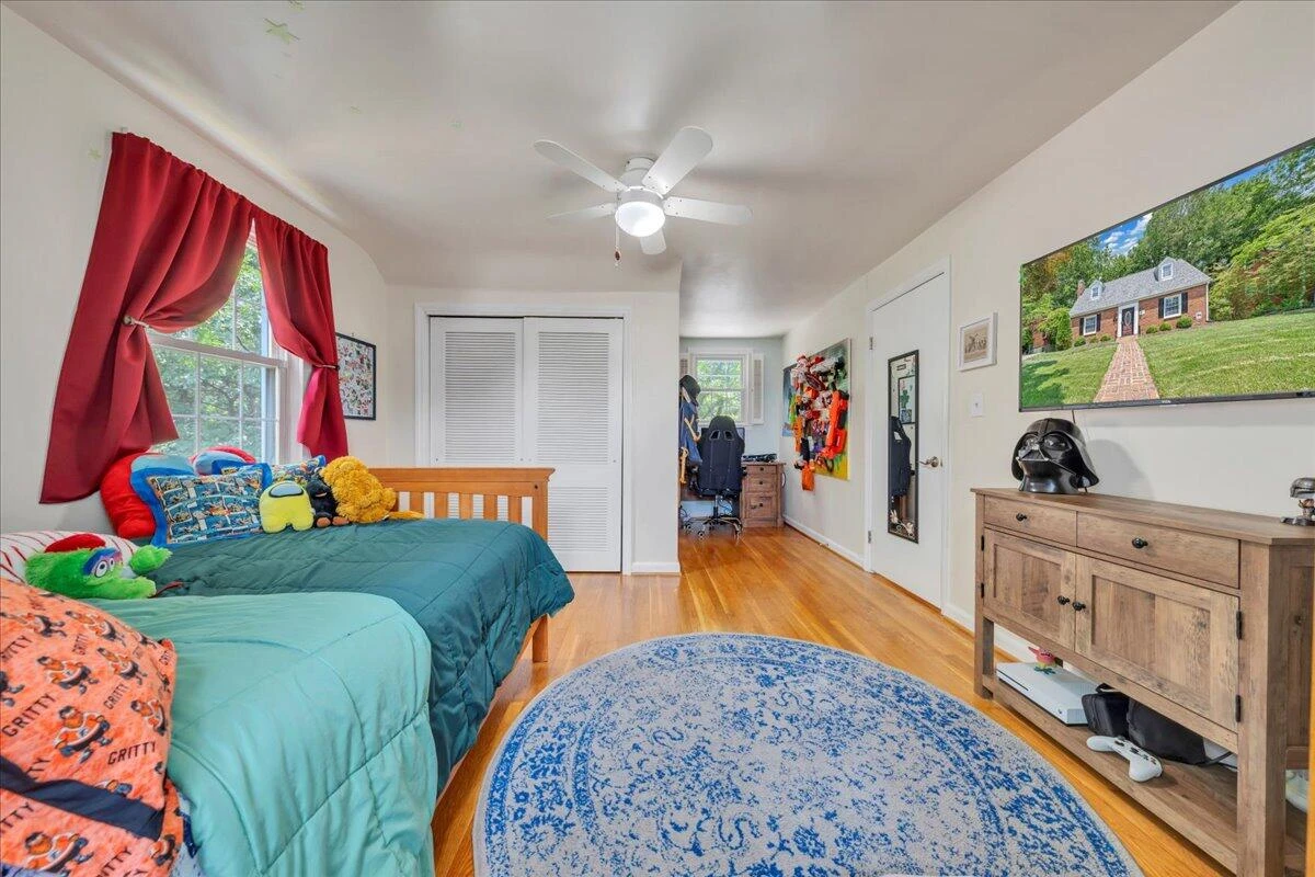 2927 Oak Crest AVE - Photo 22