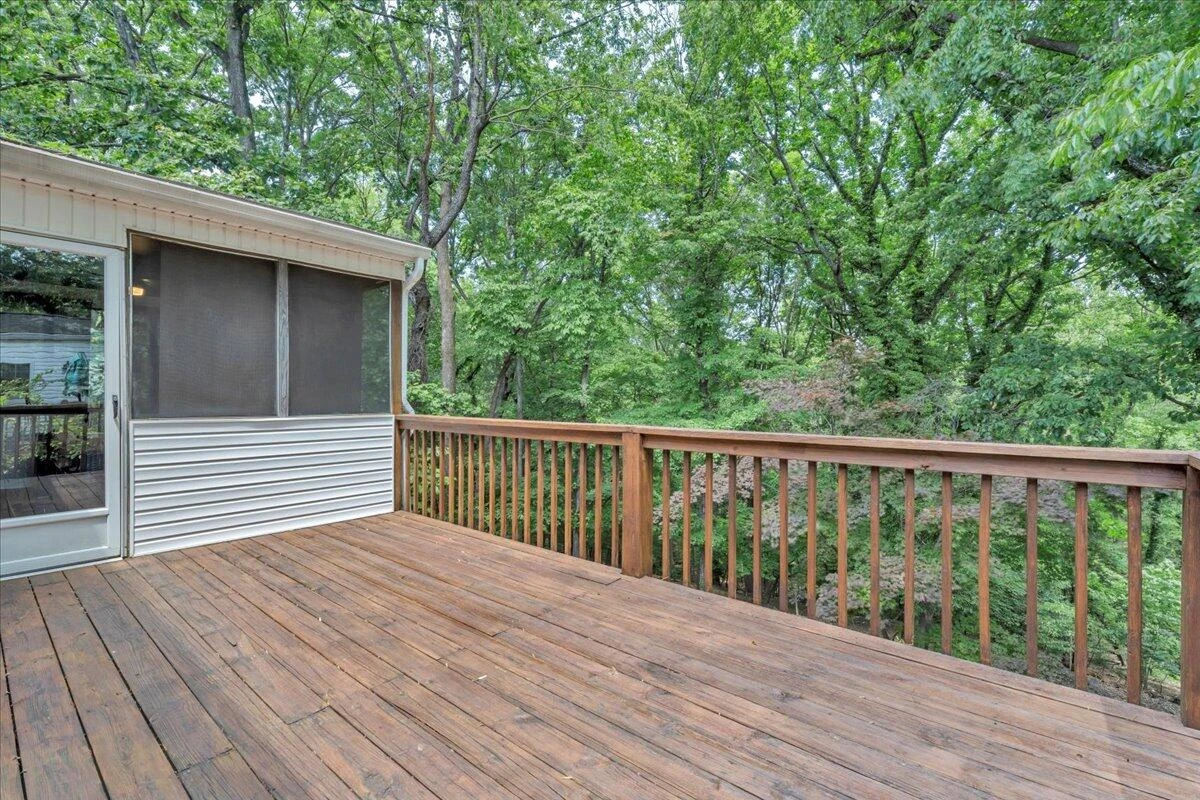 2927 Oak Crest AVE - Photo 37