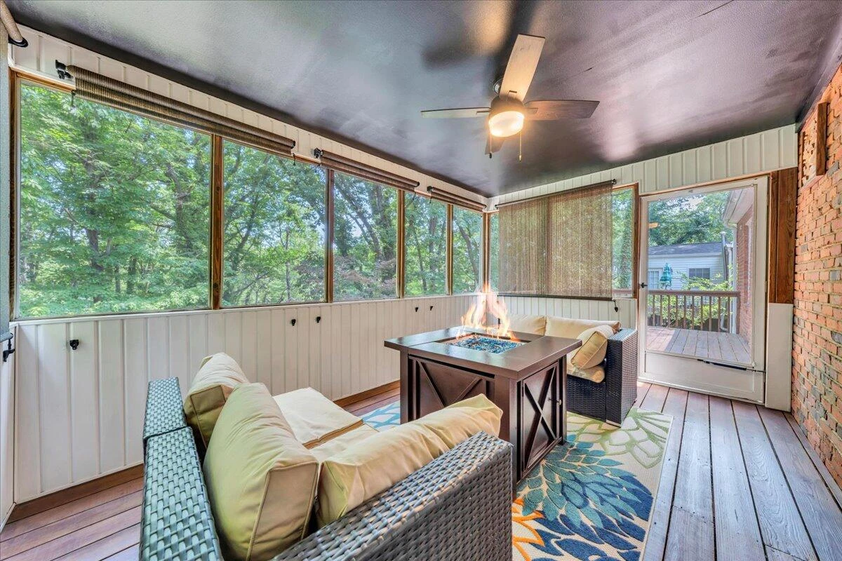 2927 Oak Crest AVE - Photo 39