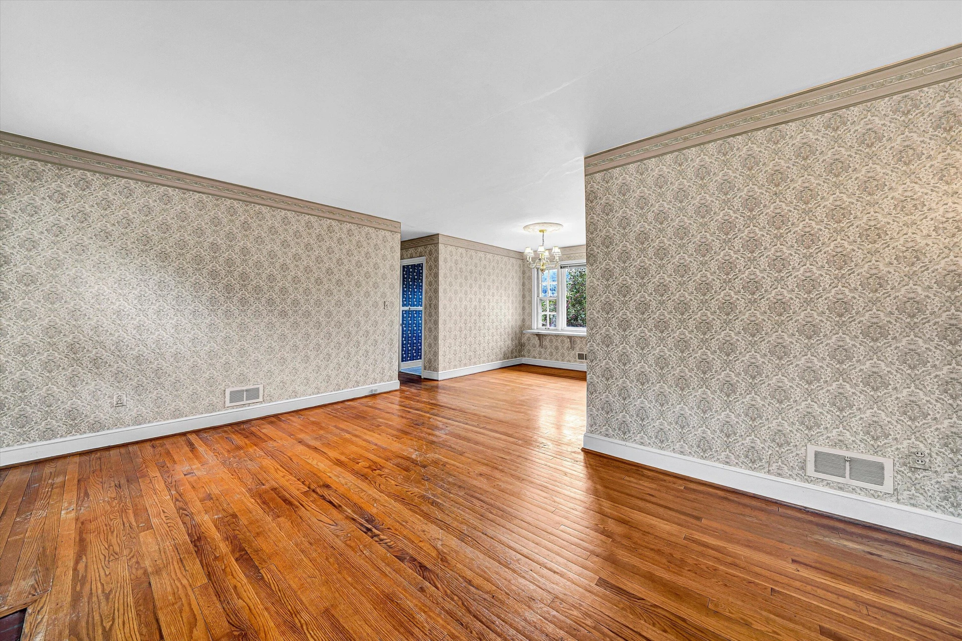 2622 Wycliffe AVE - Photo 10