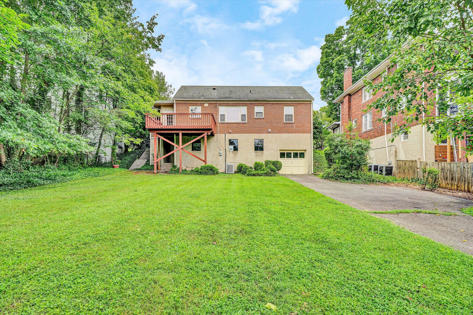 2622 Wycliffe AVE - Photo 27