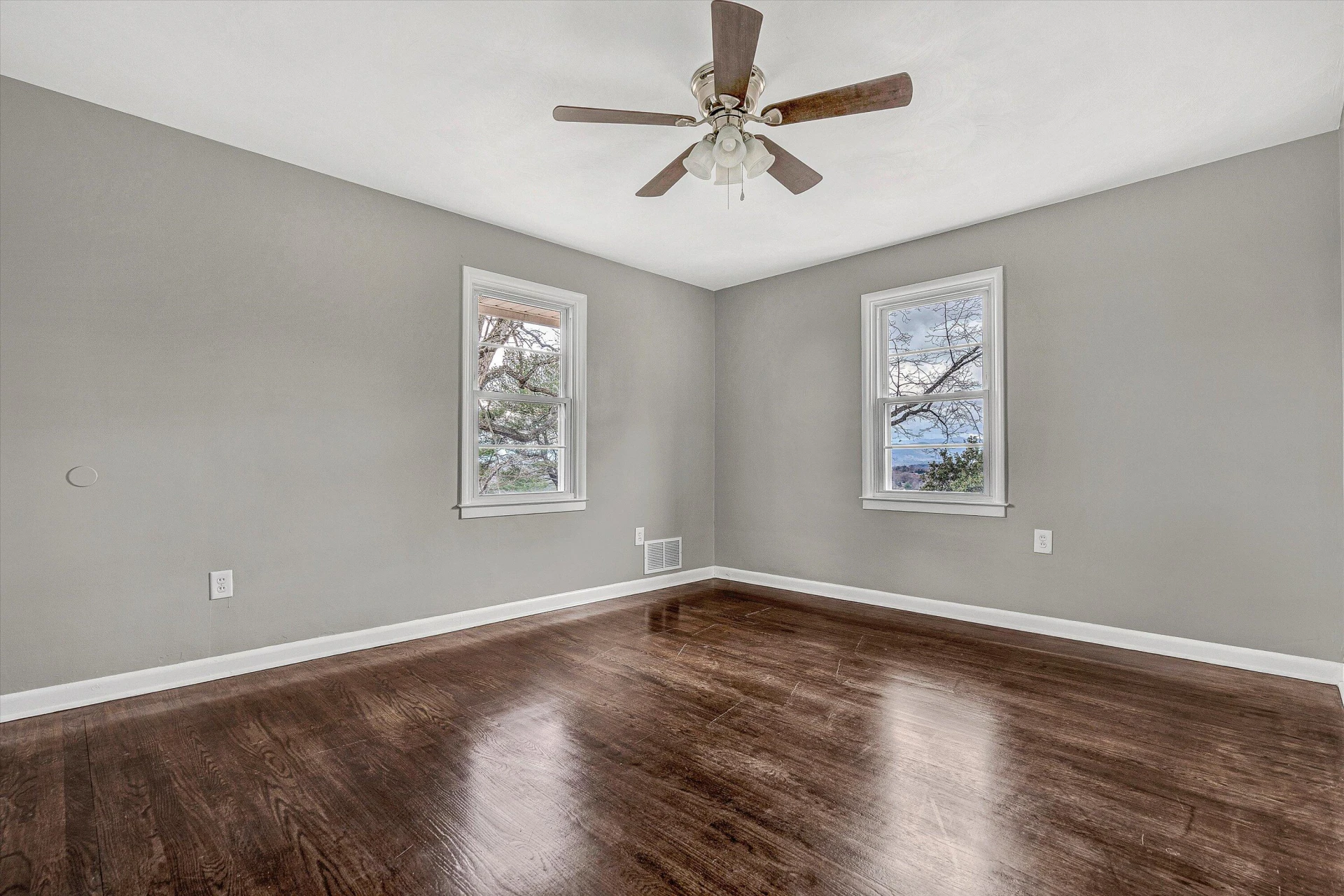 2501 MAYCREST ST - Photo 14