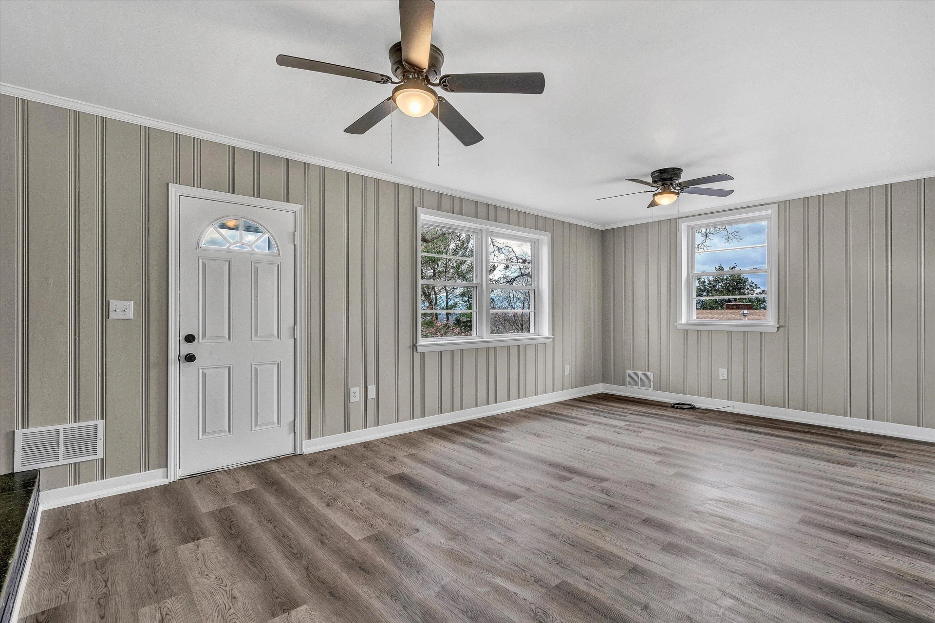 2501 MAYCREST ST - Photo 18