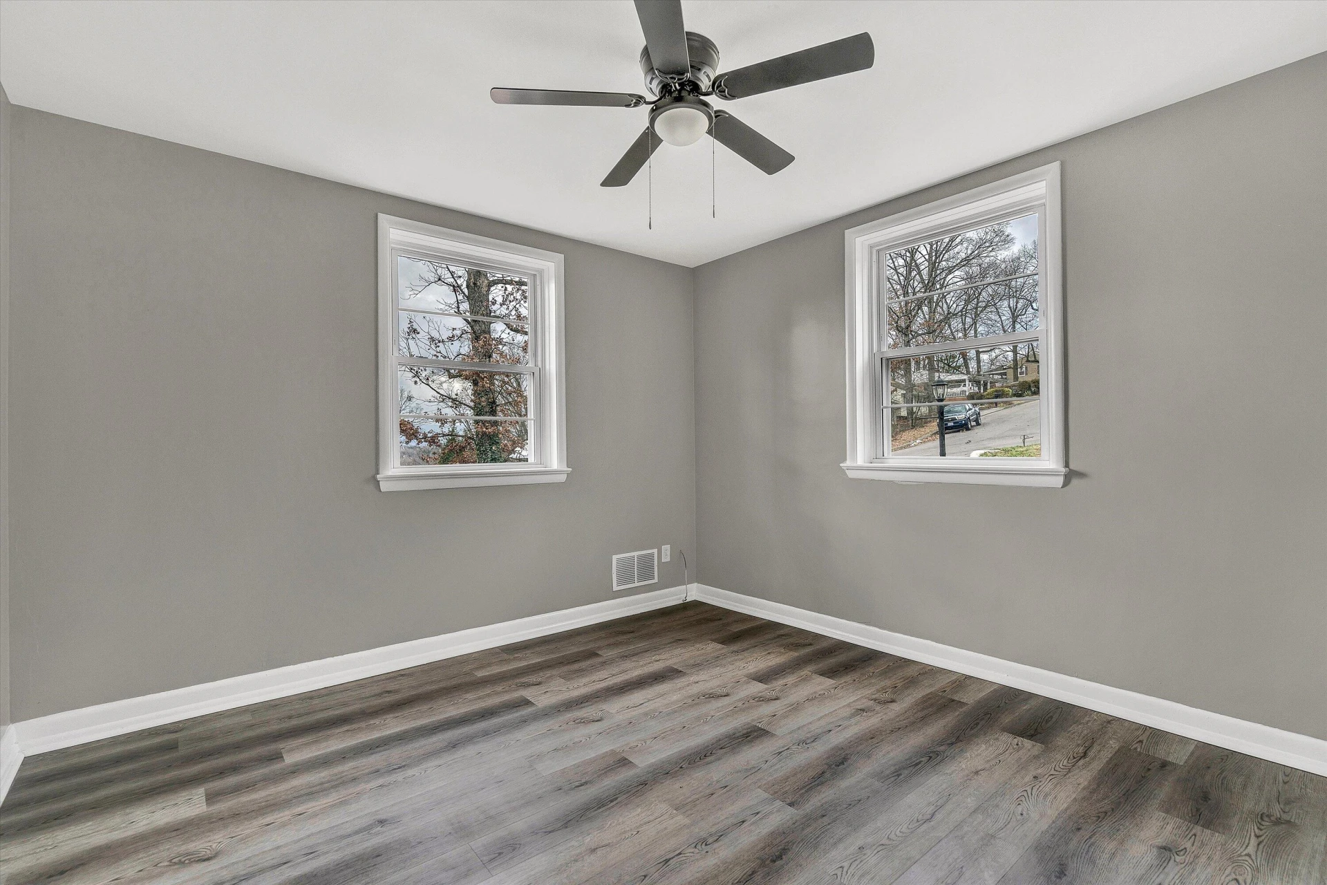 2501 MAYCREST ST - Photo 19