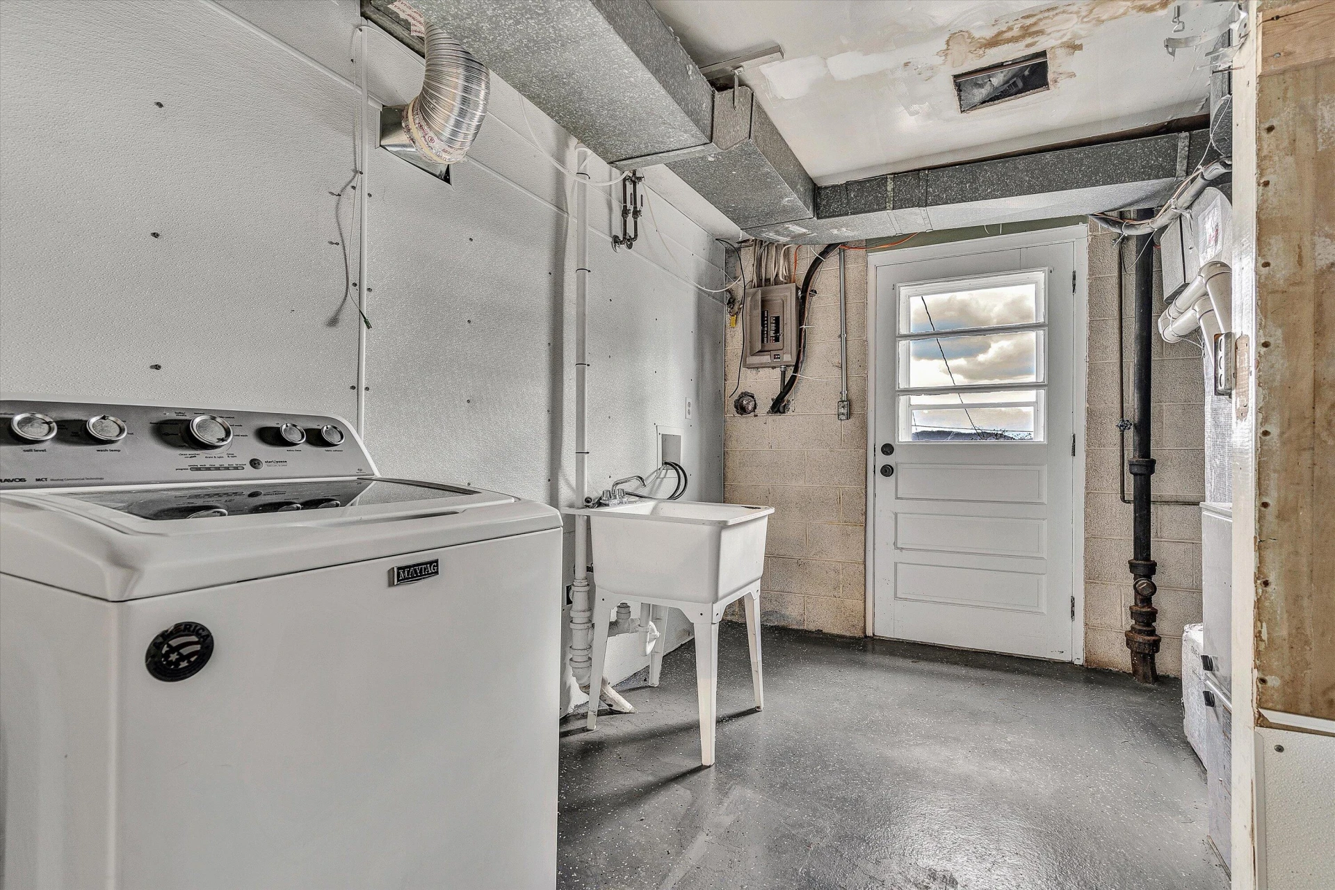 2501 MAYCREST ST - Photo 24