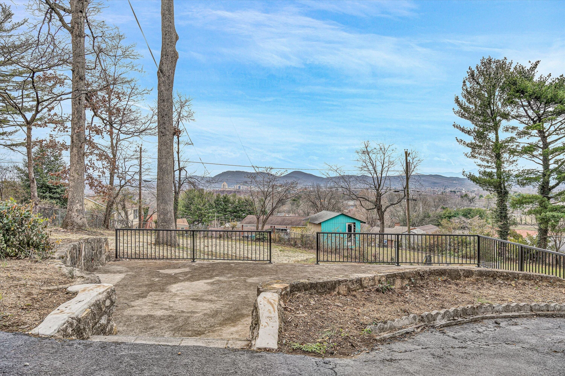 2501 MAYCREST ST - Photo 27