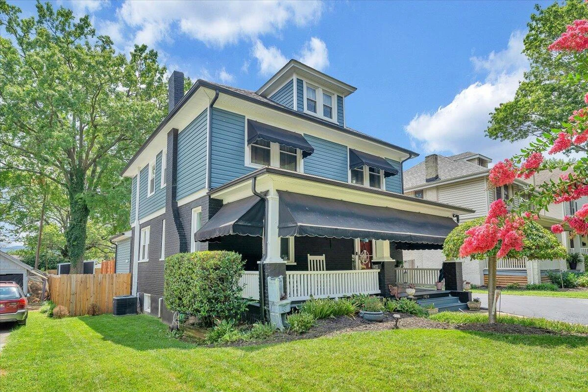 1924 Belleville RD - Photo 3