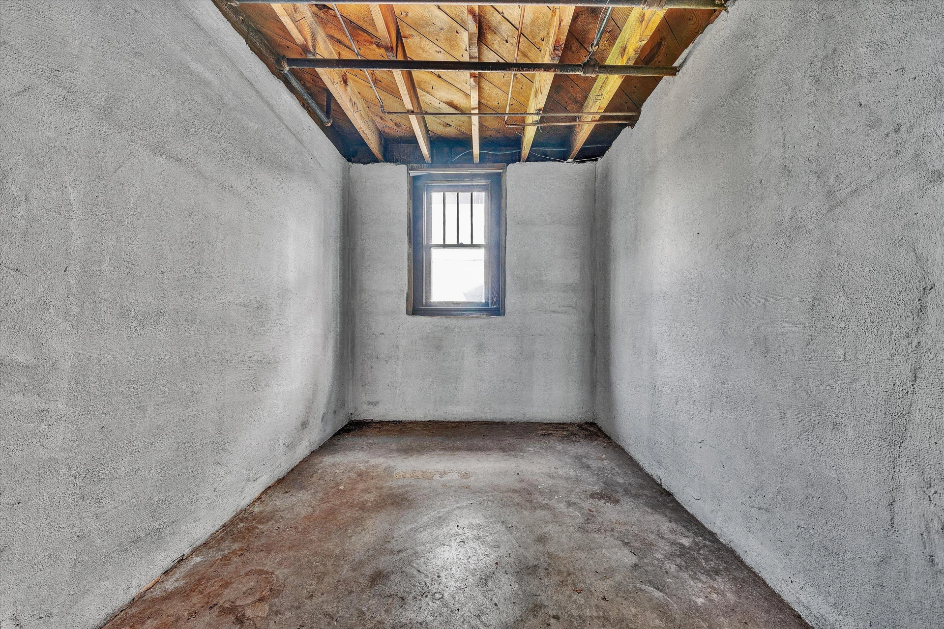706 Montrose AVE - Photo 23