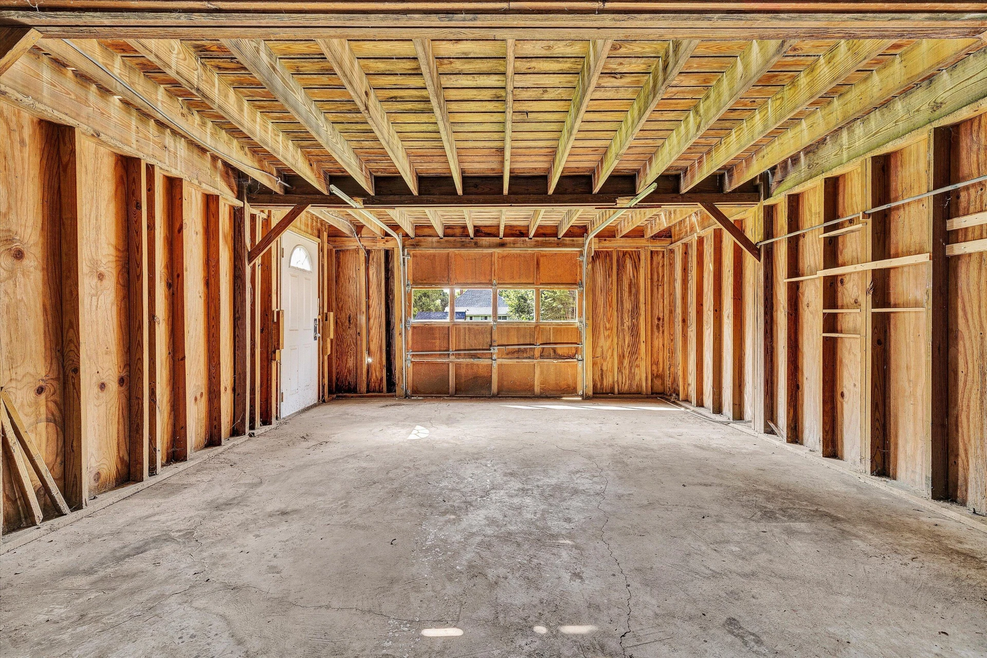 706 Montrose AVE - Photo 25