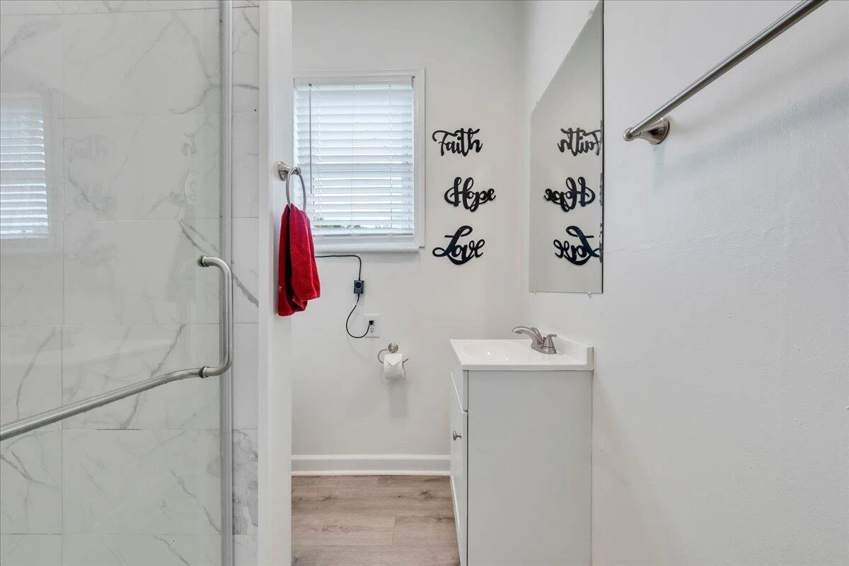 1714 Kenwood BLVD - Photo 11