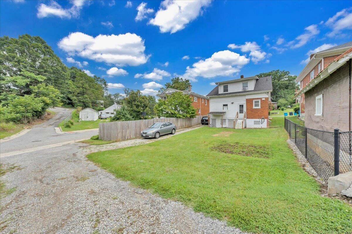 1714 Kenwood BLVD - Photo 31