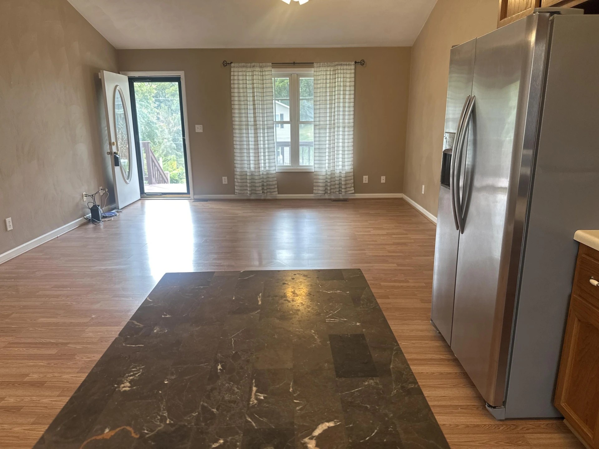1621 24th ST - Photo 3
