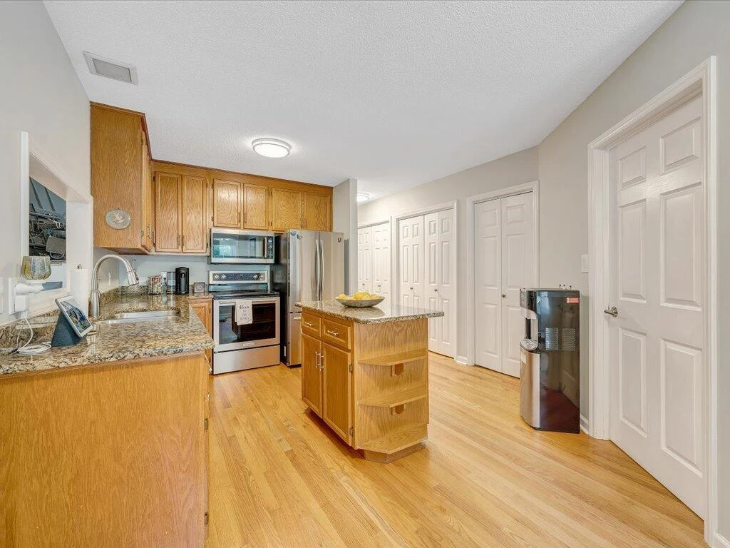 179 Homestead CT - Photo 12