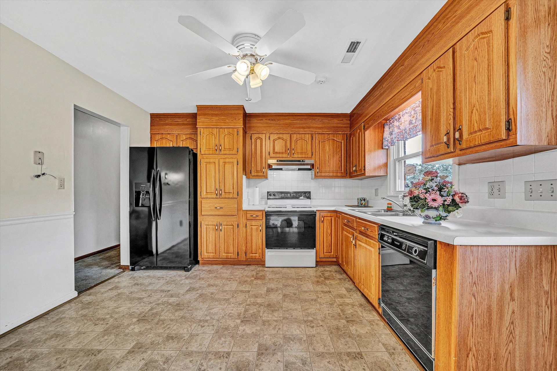 9561 Upper Craigs Creek RD - Photo 15