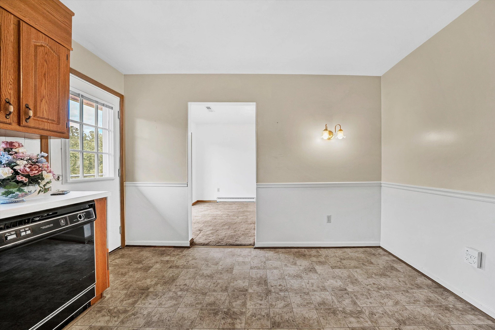 9561 Upper Craigs Creek RD - Photo 17