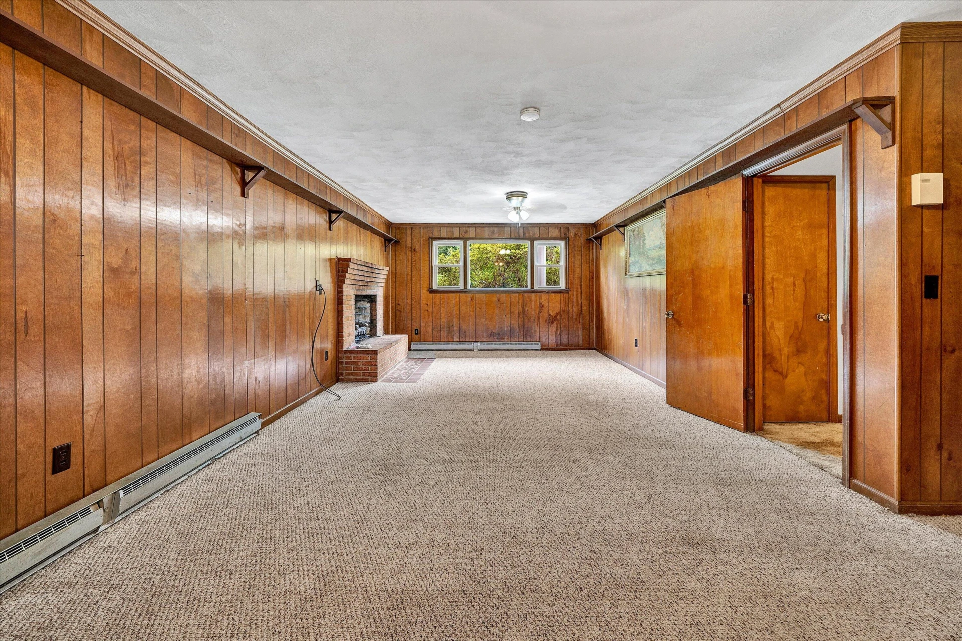9561 Upper Craigs Creek RD - Photo 27