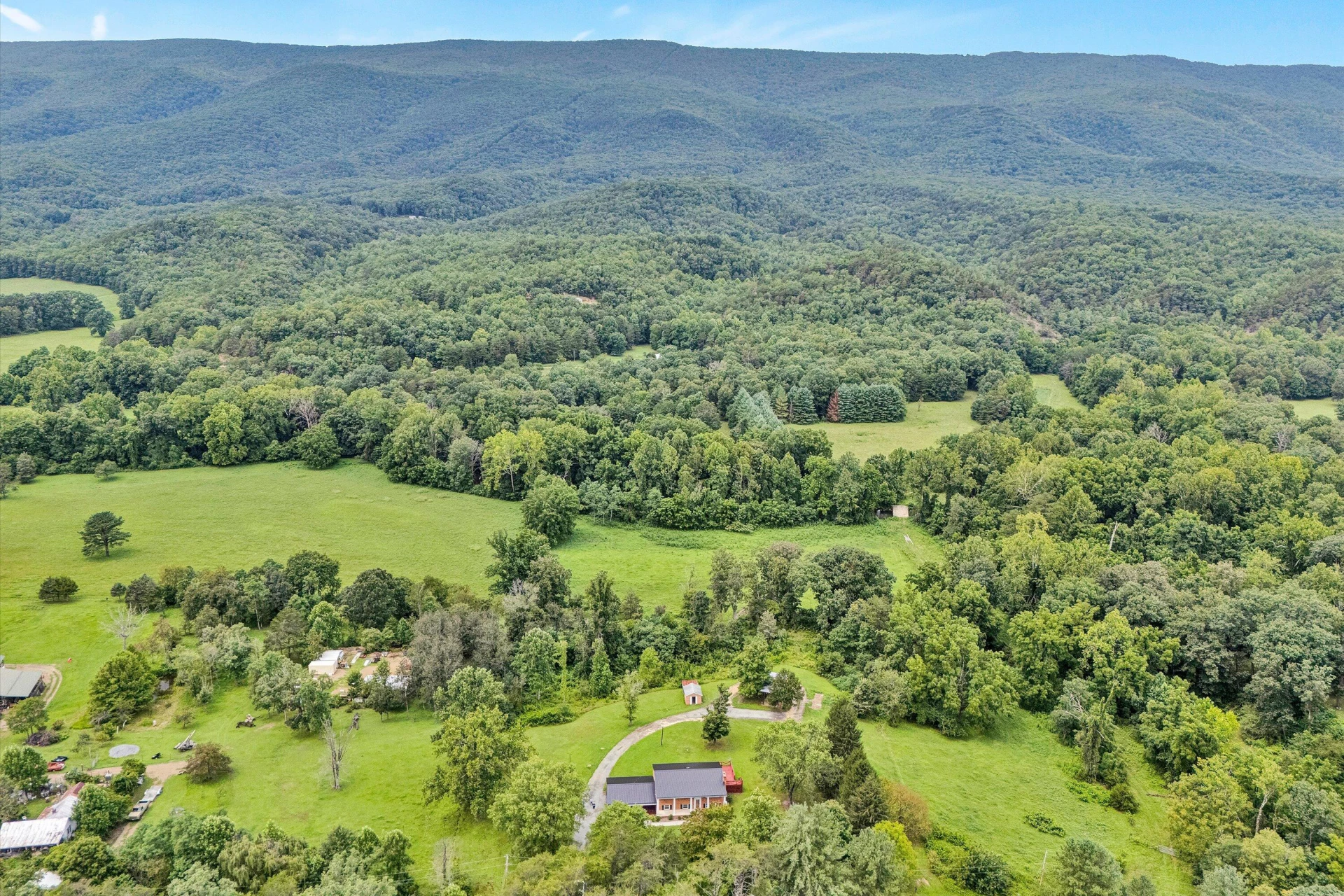 9561 Upper Craigs Creek RD - Photo 4
