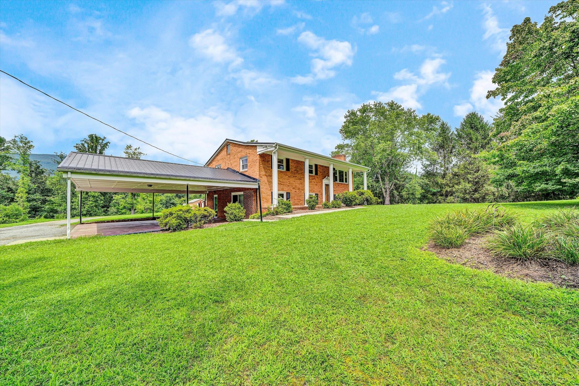 9561 Upper Craigs Creek RD - Photo 57