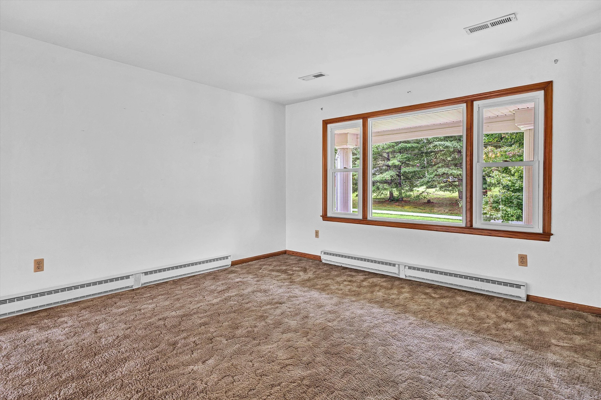 9561 Upper Craigs Creek RD - Photo 8
