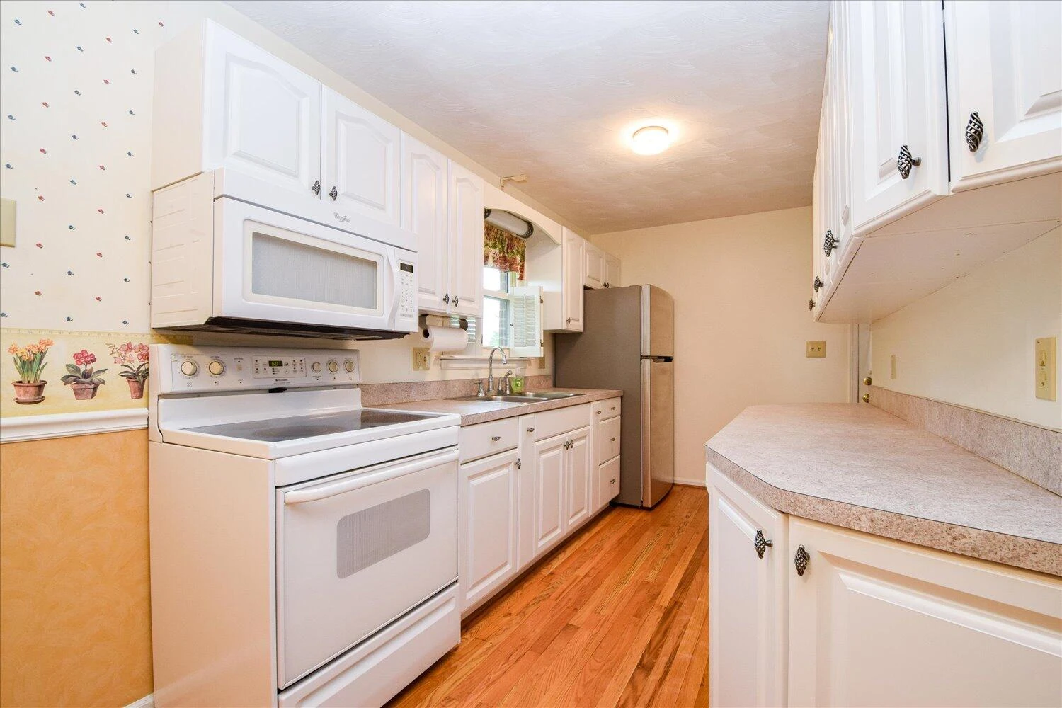 5528 Cove RD - Photo 10