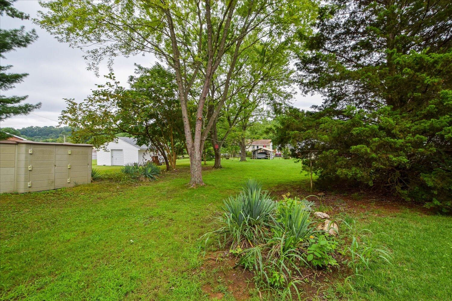 5528 Cove RD - Photo 27
