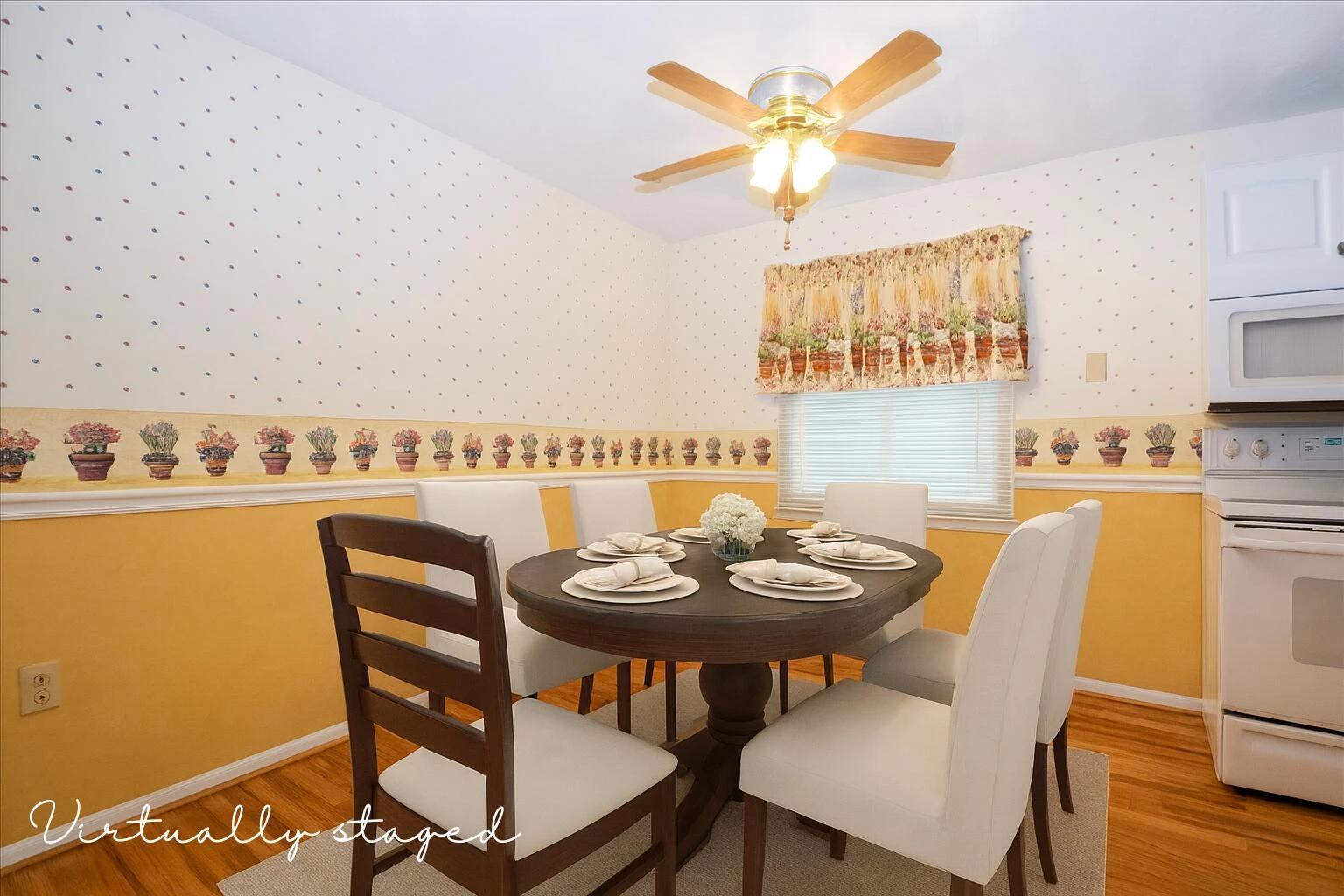 5528 Cove RD - Photo 8