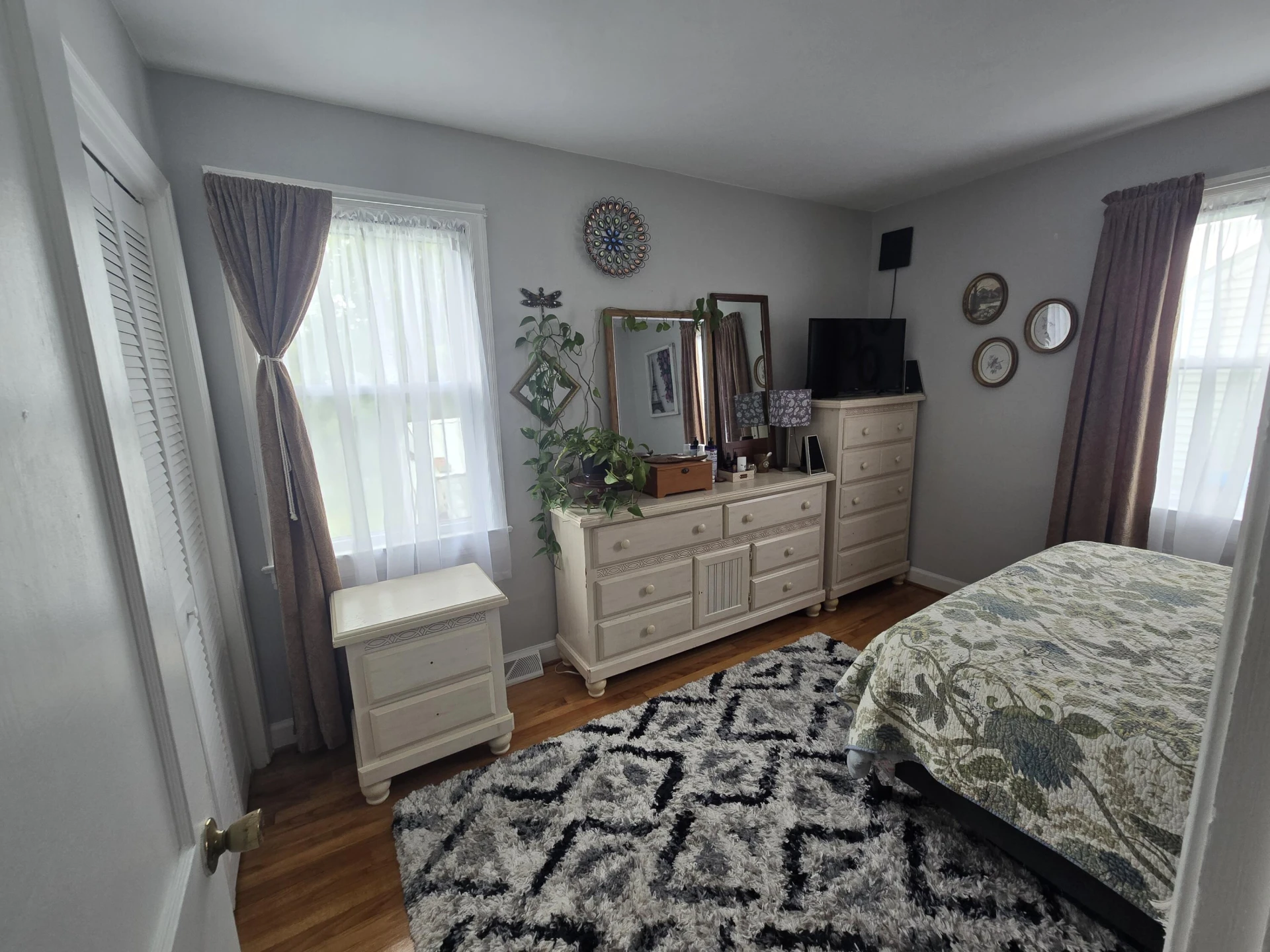 4803 Hazelridge RD - Photo 10