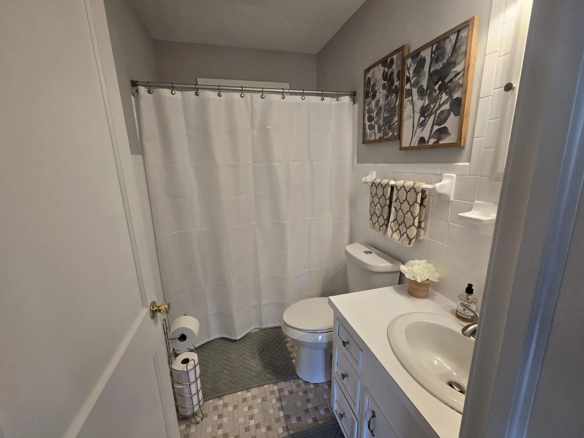 4803 Hazelridge RD - Photo 12