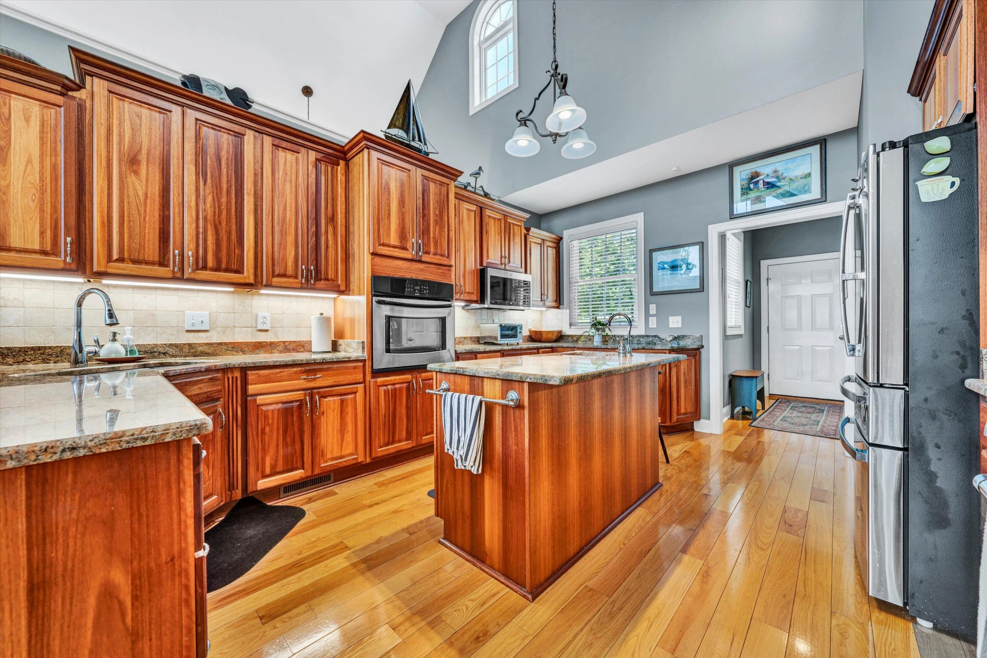 127 Pacific AVE - Photo 20