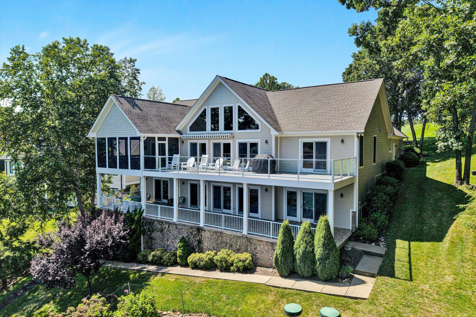 127 Pacific AVE - Photo 5