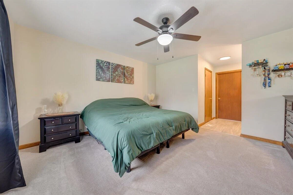 112 Pleasure Point DR - Photo 21