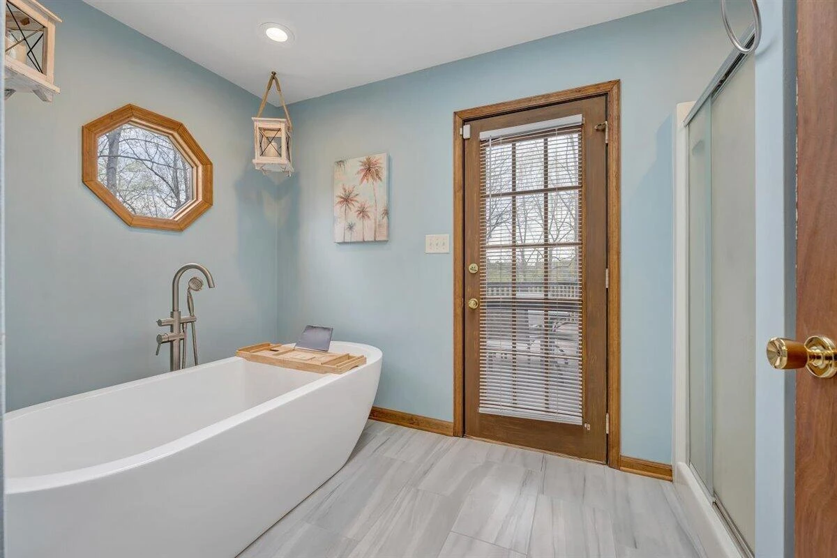 112 Pleasure Point DR - Photo 24
