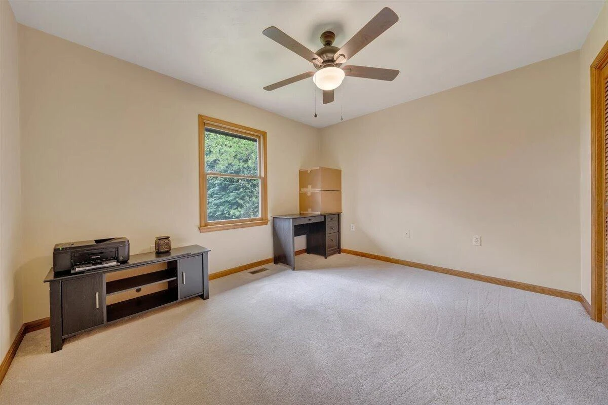 112 Pleasure Point DR - Photo 27
