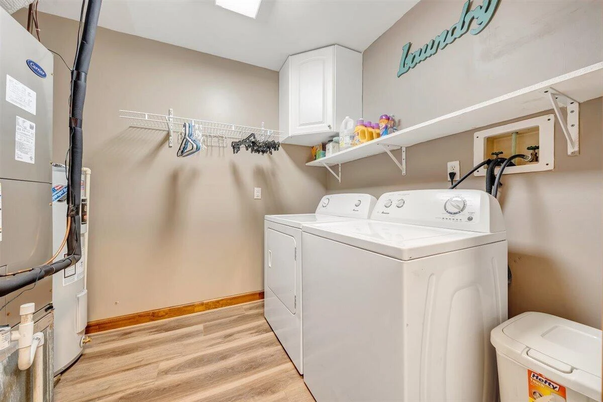 112 Pleasure Point DR - Photo 34