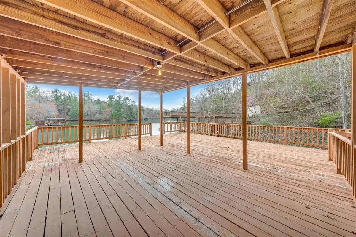 112 Pleasure Point DR - Photo 55