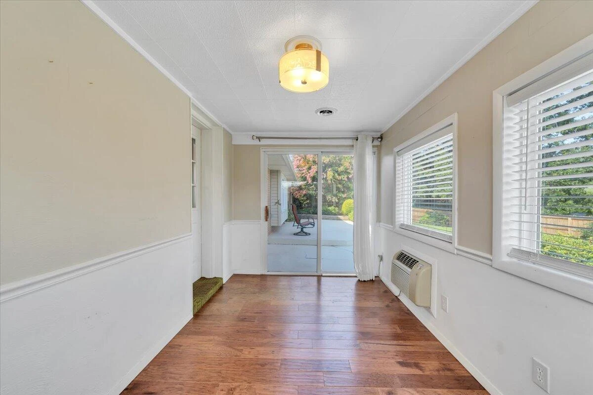5102 Jonathan LN - Photo 17