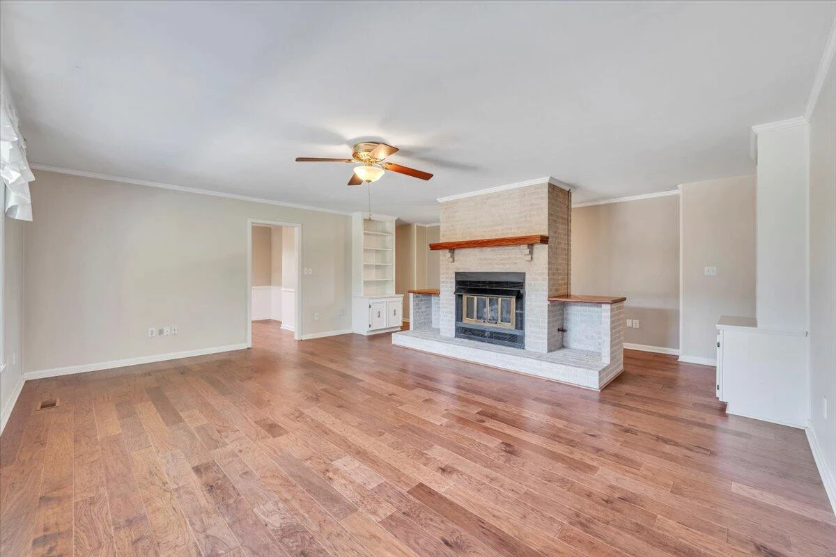 5102 Jonathan LN - Photo 21