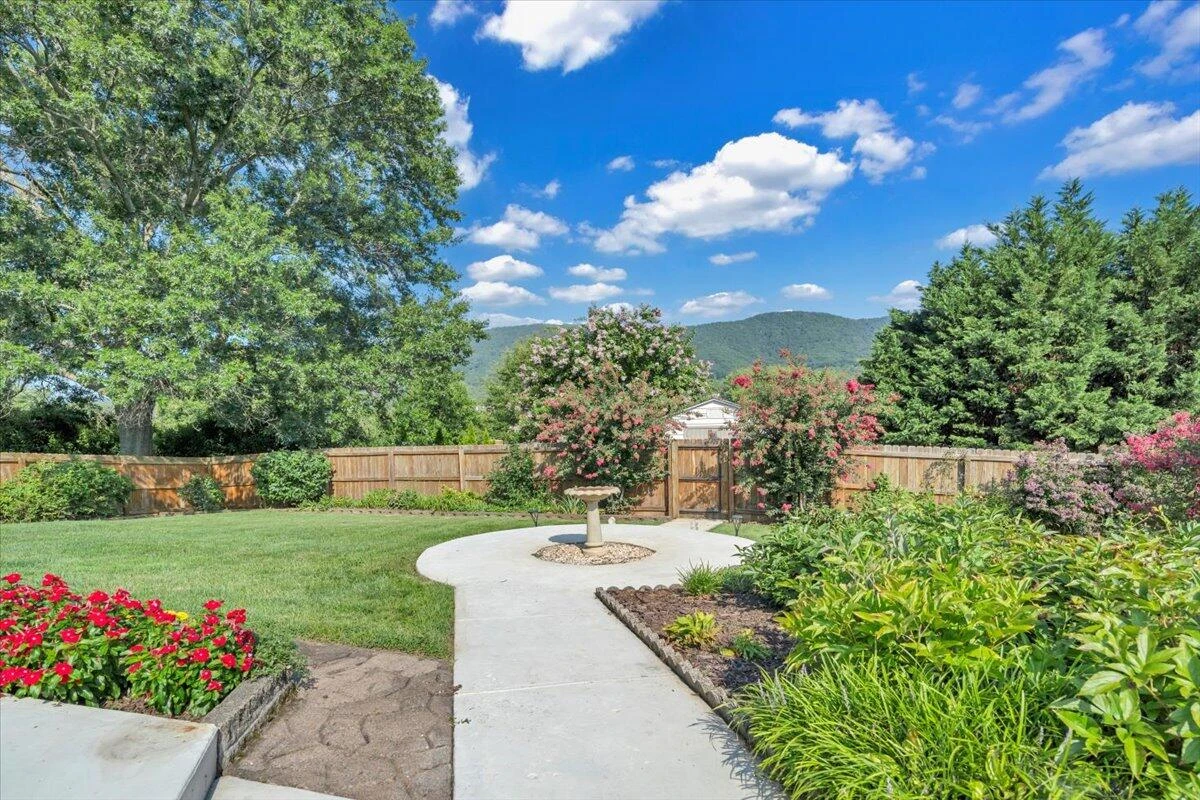 5102 Jonathan LN - Photo 47
