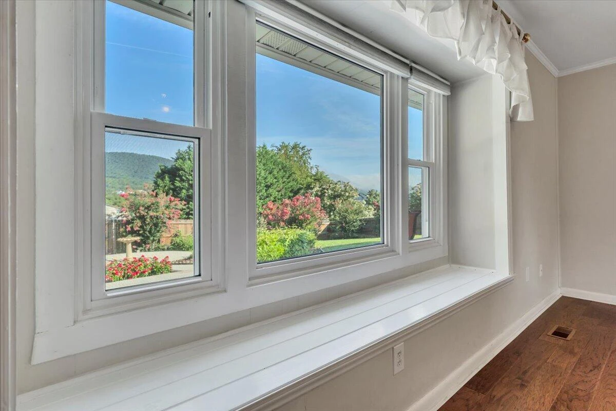 5102 Jonathan LN - Photo 5