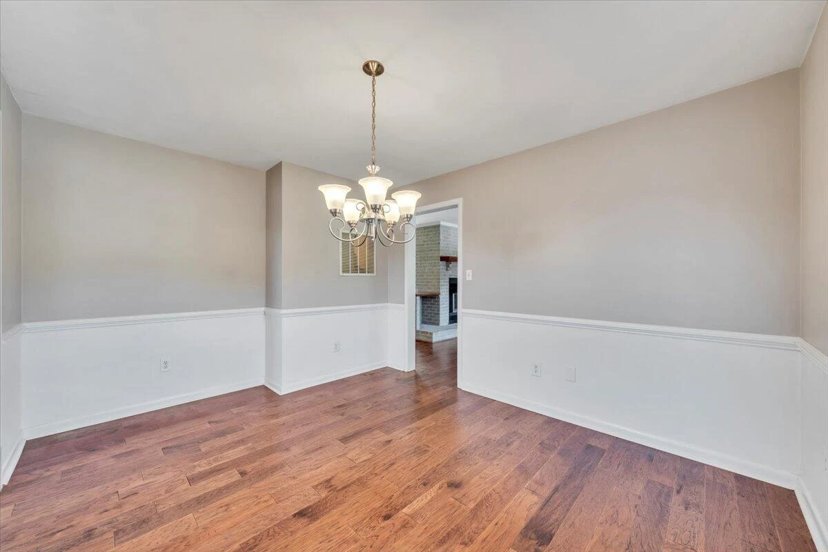 5102 Jonathan LN - Photo 7