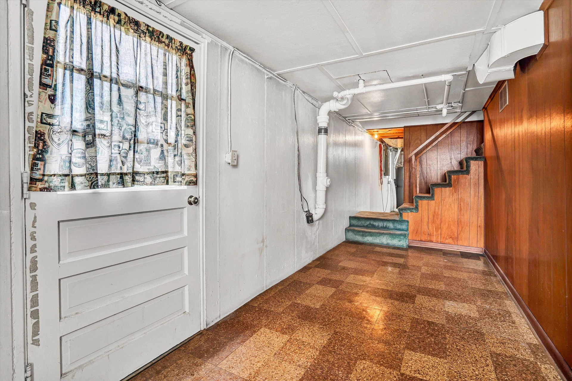 15 Whitten ST - Photo 22