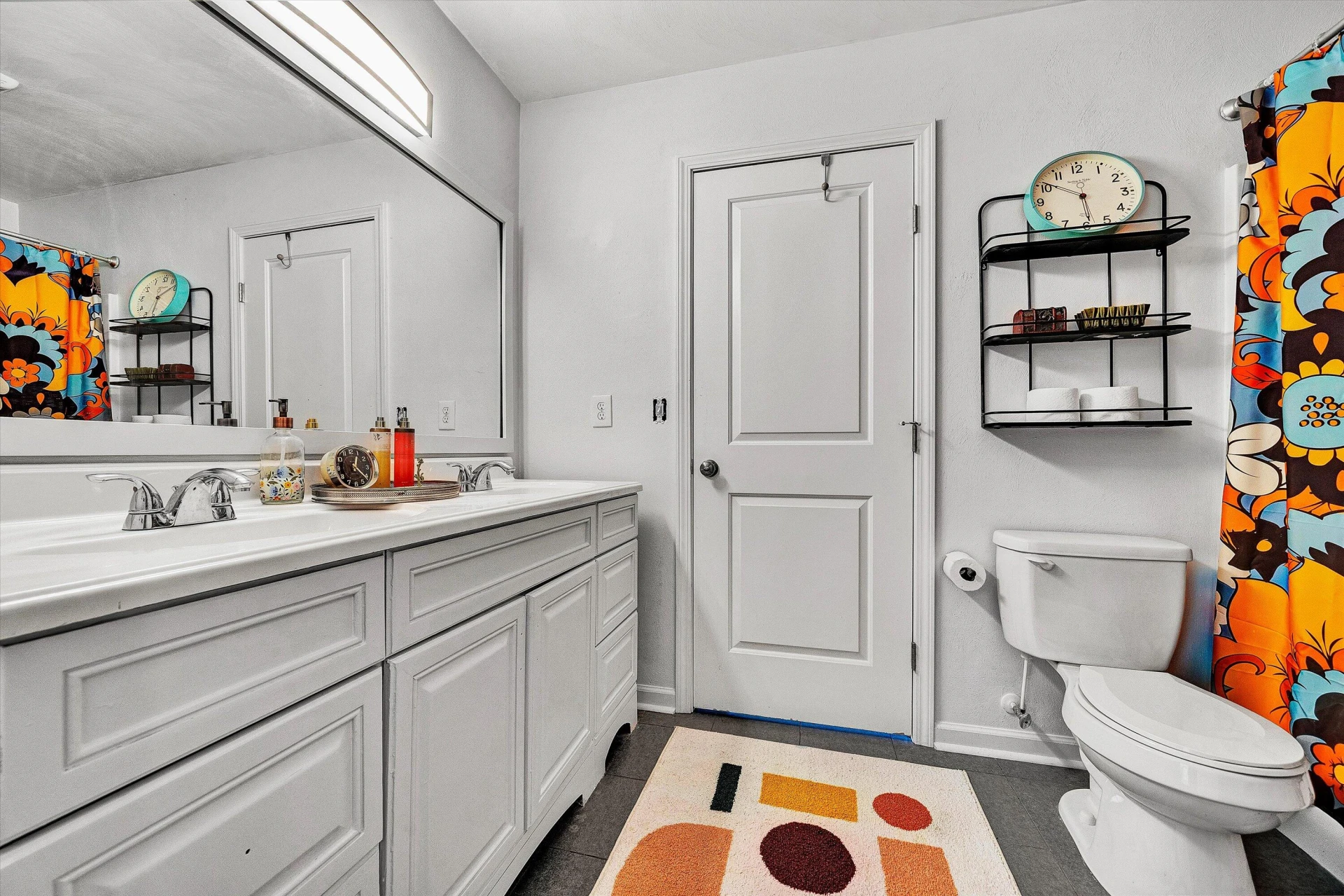 1027 Windsor AVE - Photo 23