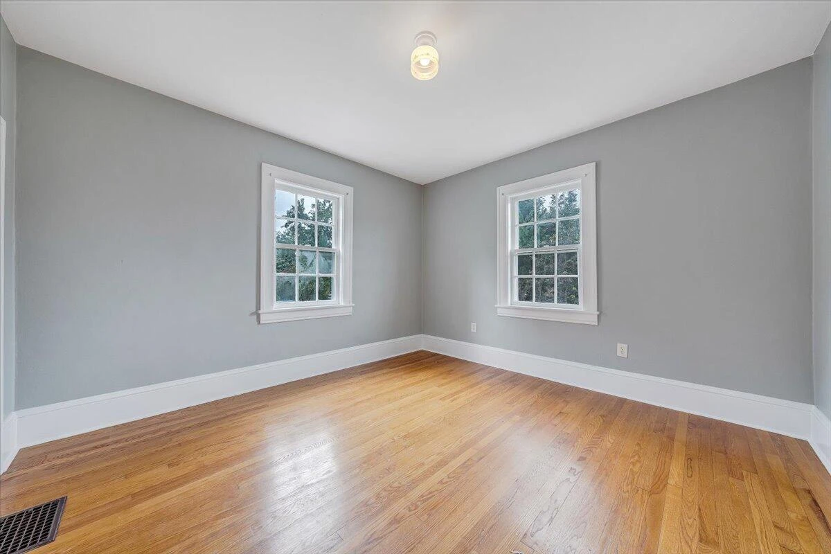 2633 Cedarhurst AVE - Photo 26