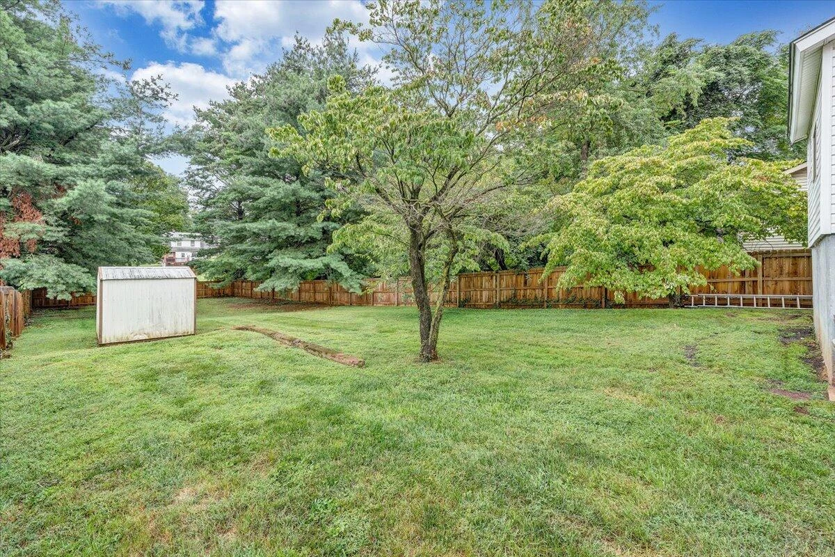 2633 Cedarhurst AVE - Photo 42