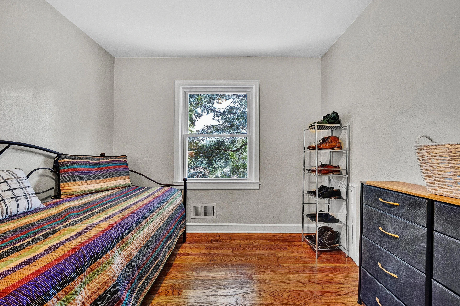 3736 Barberry AVE - Photo 11