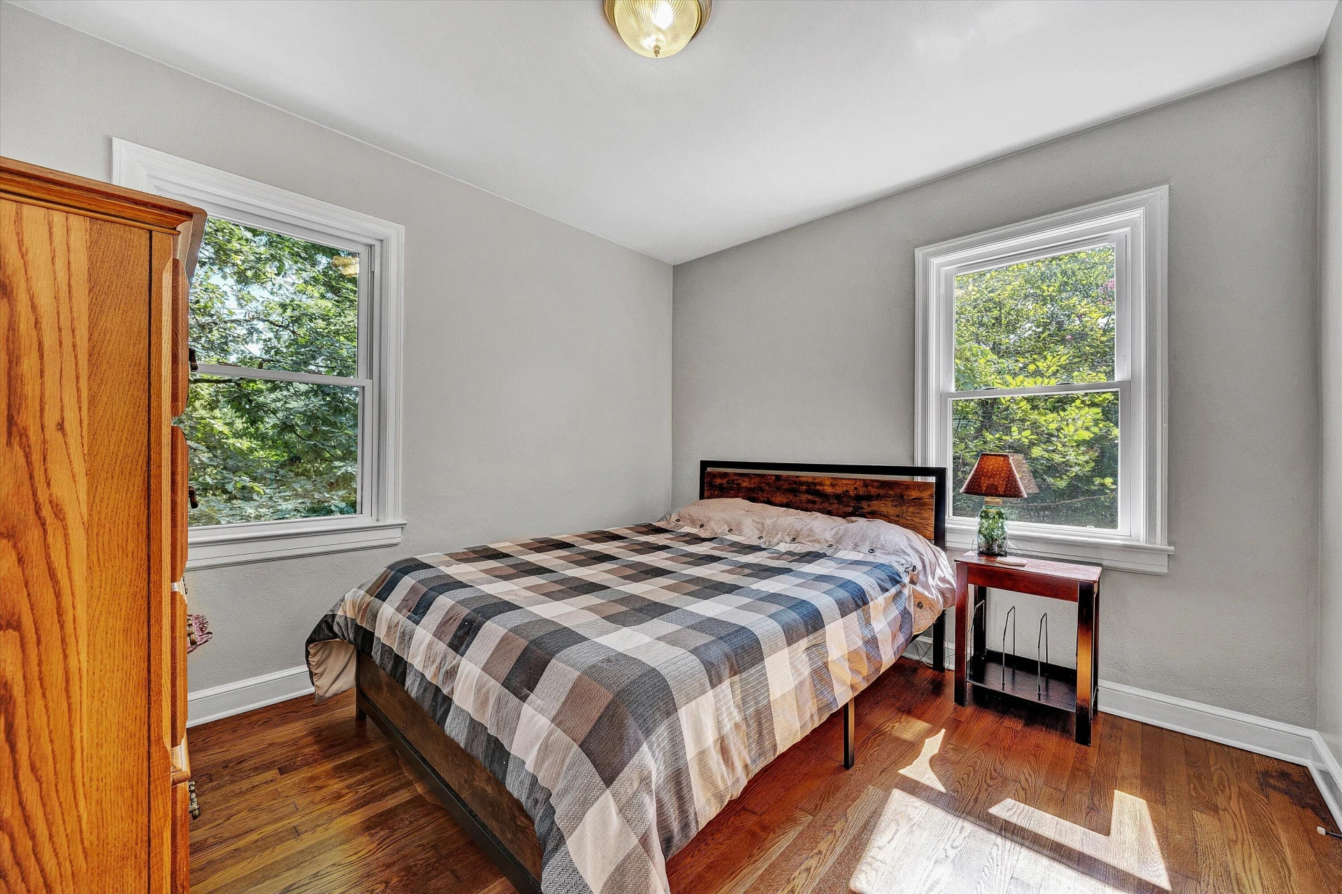 3736 Barberry AVE - Photo 13