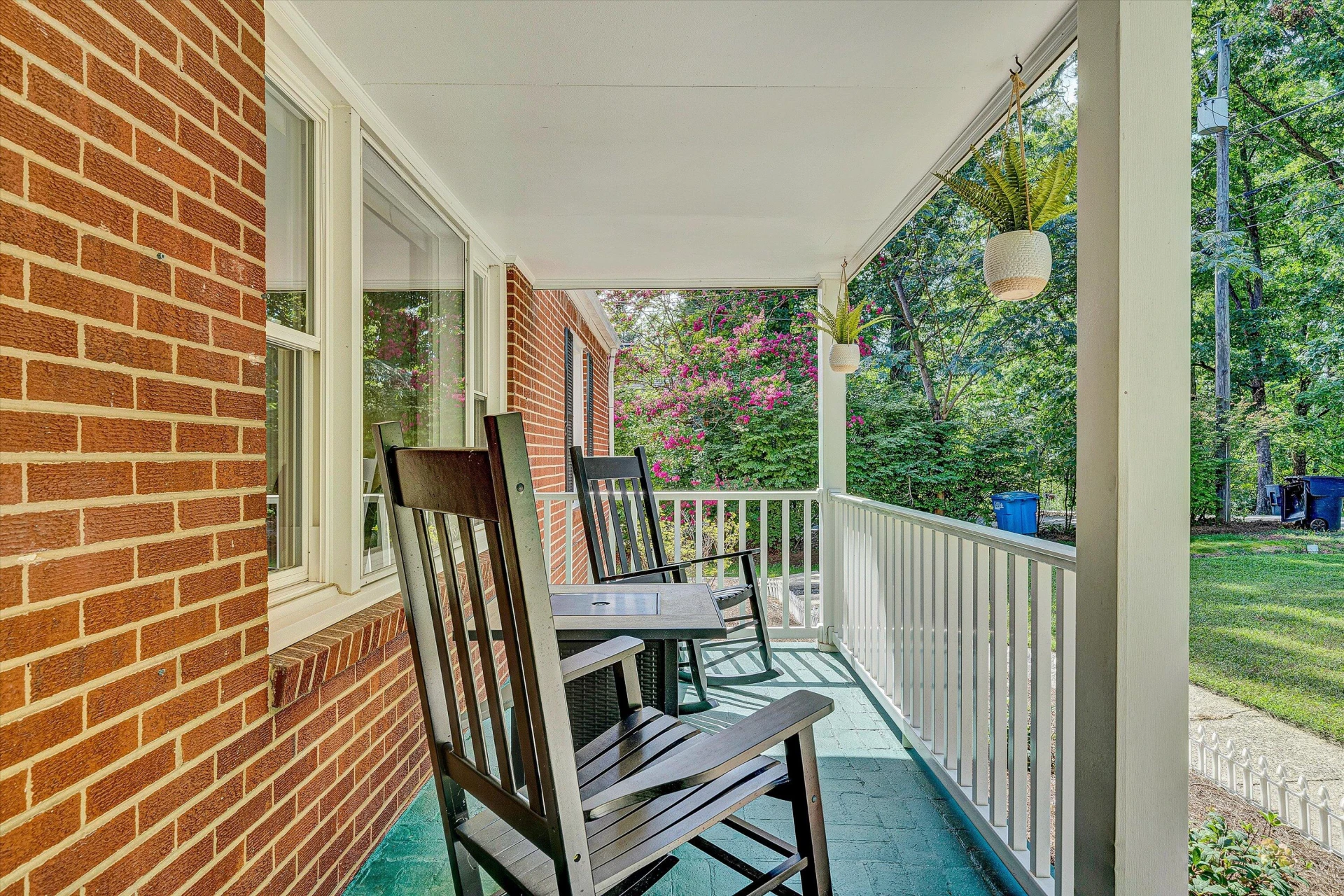 3736 Barberry AVE - Photo 3