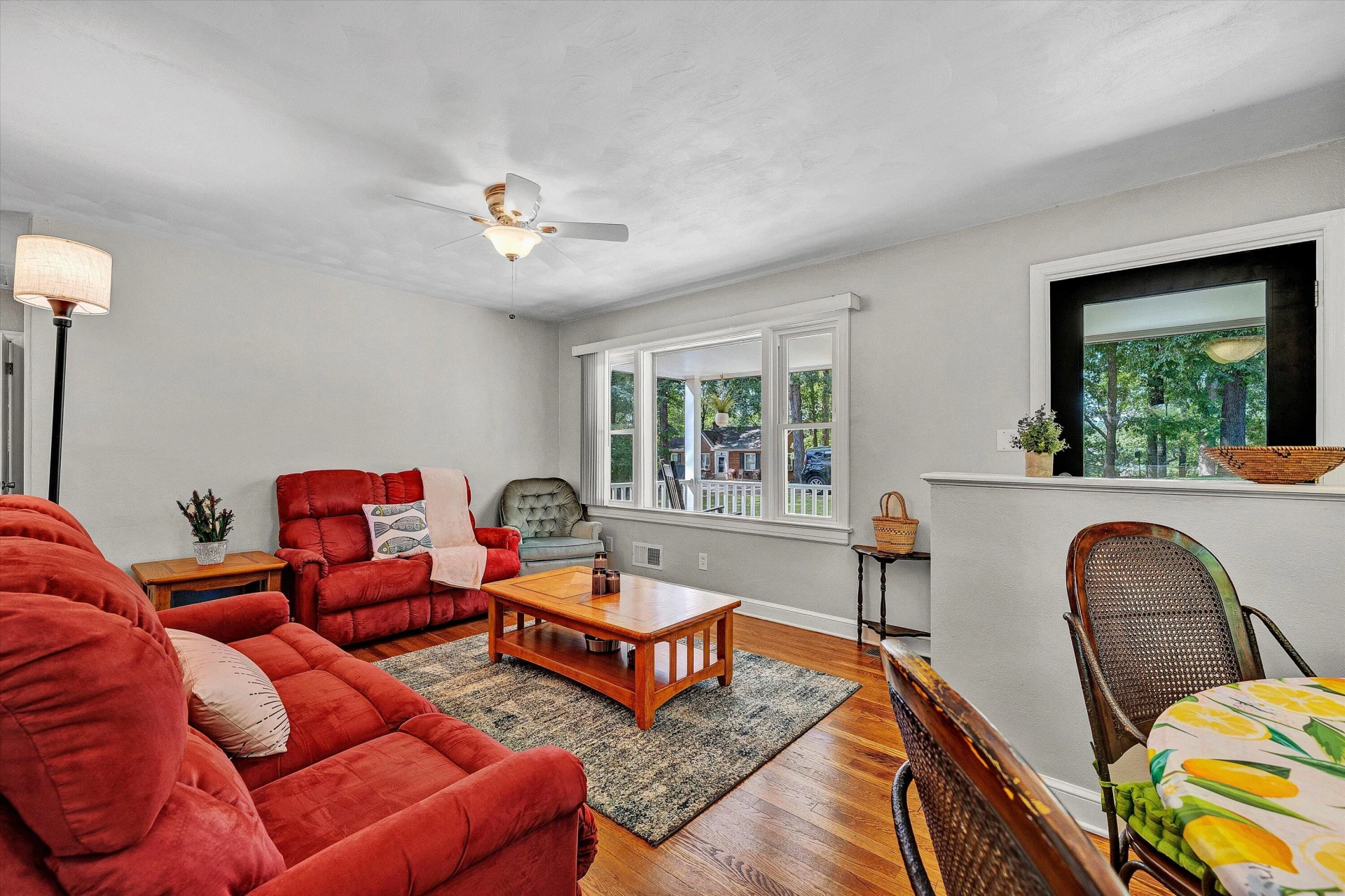 3736 Barberry AVE - Photo 6