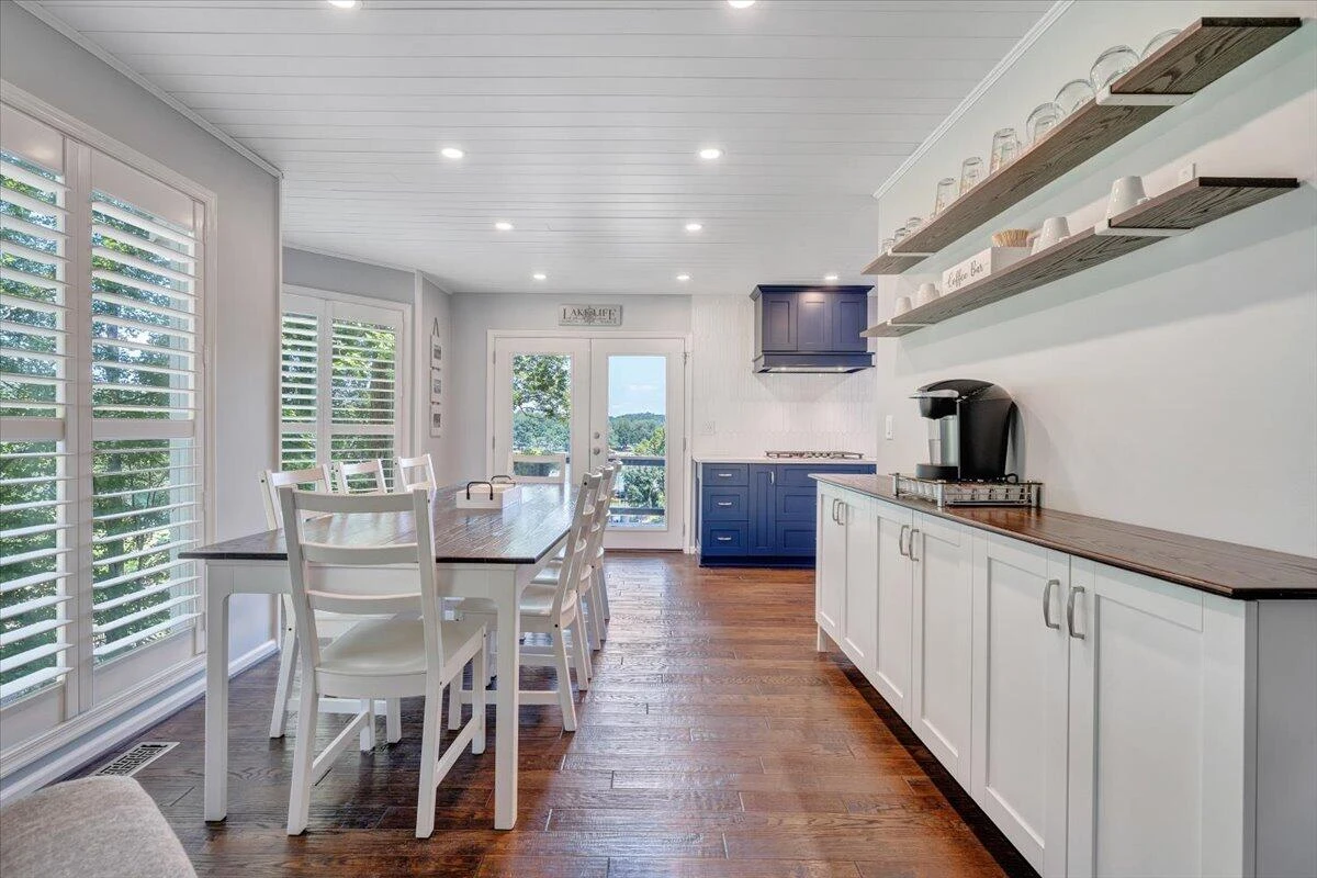 90 Waterpoint DR - Photo 14